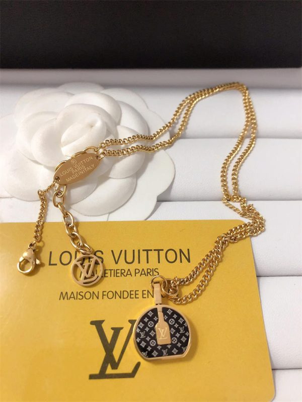 Wholesale Fashion Necklace LOV #A0315