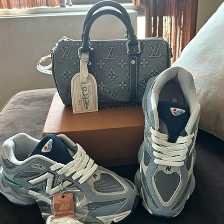 1 set sport shoes & shoulder bag free shipping LOV NEWB #24549