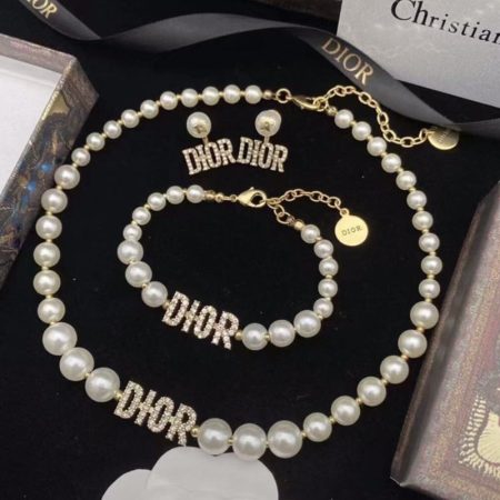 Wholesale Fashion Necklace and Bracelet Set DIR #A0213