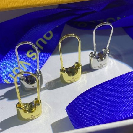 Wholesale Fashion Earrings LOV XT #A0886