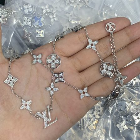 Wholesale Fashion High quality Necklace LOV #A1480
