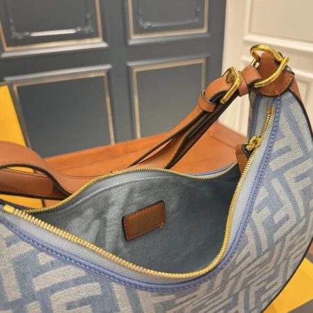High quality shoulder bag size:27*15cm FEI #29011 - Image 4