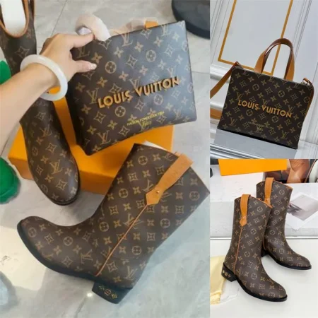 Wholesale Fashionable  boots & bag set free shipping LOV #Z0001