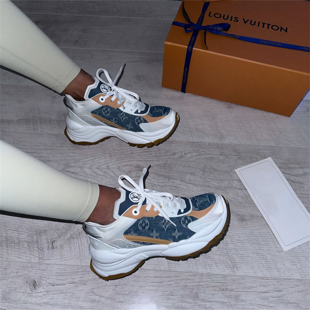 High quality sneaker size:5-12 with box free shipping LOV #Z0582 - Image 1