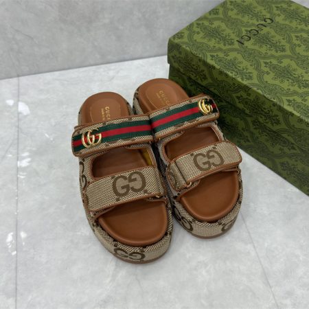 High quality slippers size:5-12 with box GUI #23542 - Image 2