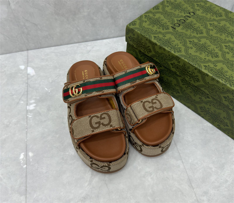 High quality slippers size:5-12 with box GUI #23542 - Image 2