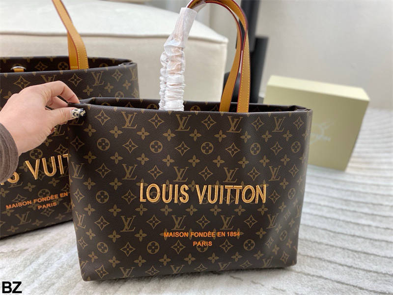 High quality Tote bag size:25cm/37cm/41cm LOV MLB #25410 - Image 2