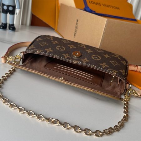 Top quality leather shoulder bag size:23.5*12*4.3cm LOV #29672 - Image 4