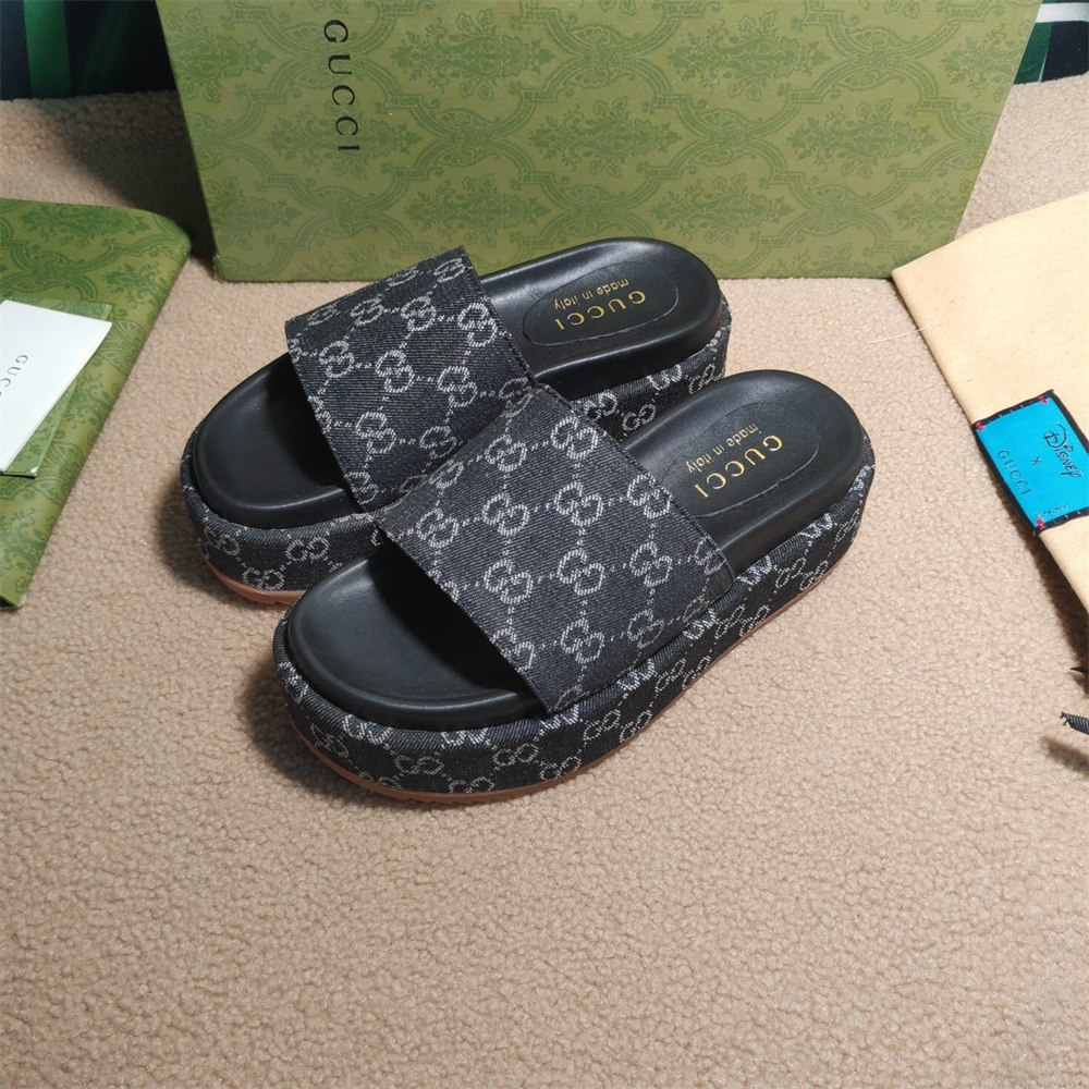 High quality slipper size:5-13 with box GUI #30797 - Image 3
