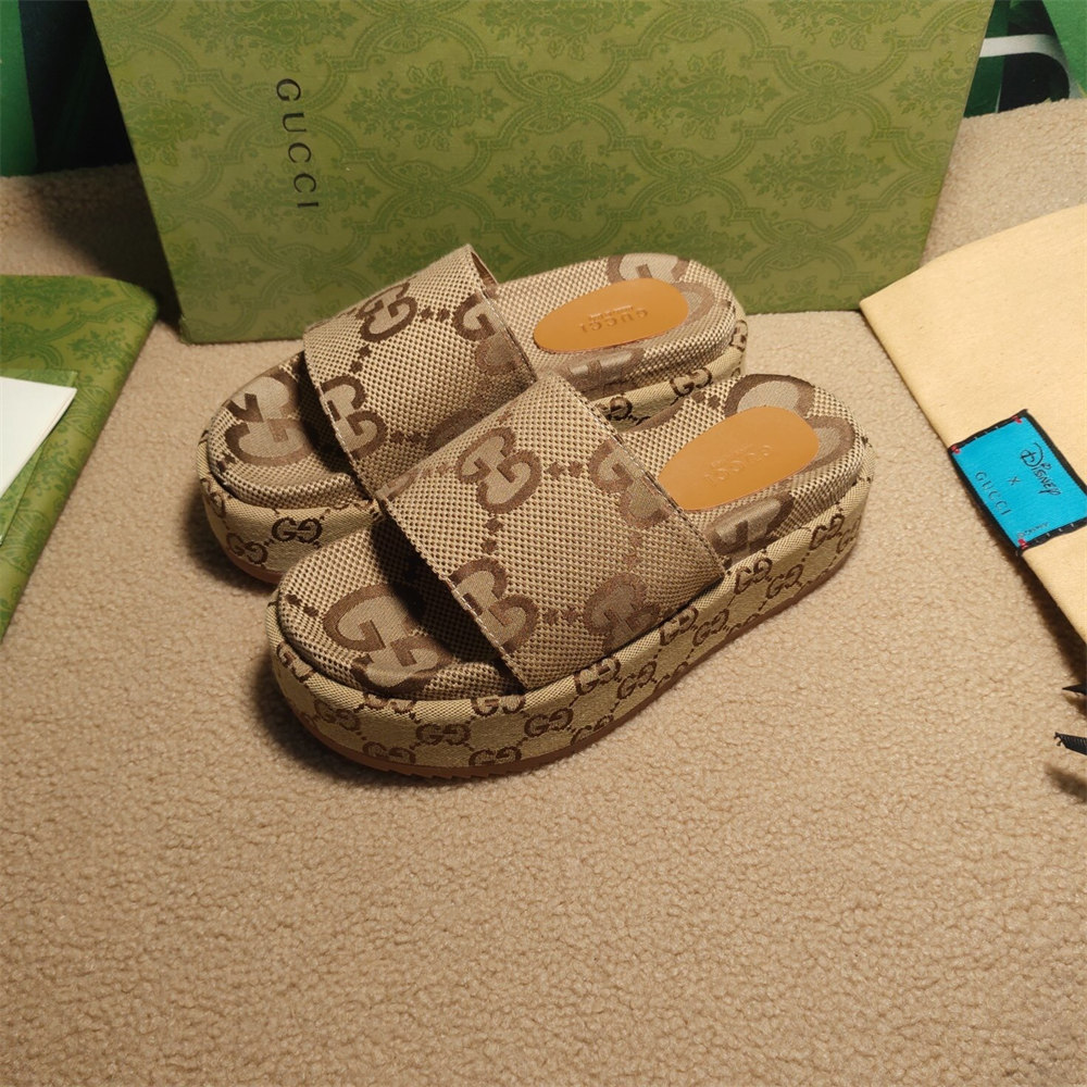 High quality slipper size:5-13 with box GUI #30797 - Image 4