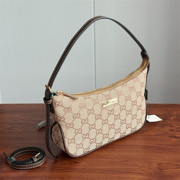 Top quality shoulder bag size:22*14*5.5cm LOV #31488