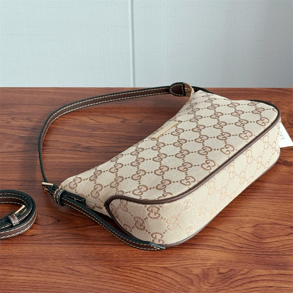 Top quality shoulder bag size:22*14*5.5cm LOV #31488 - Image 3