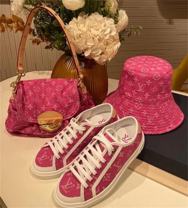 High quality sneaker & shoulder bag & bag set free shipping LOV #31489
