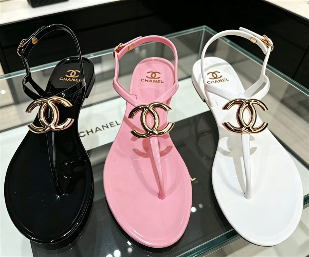 High quality sandals size:5-10 with box CHL #31494 - Image 1