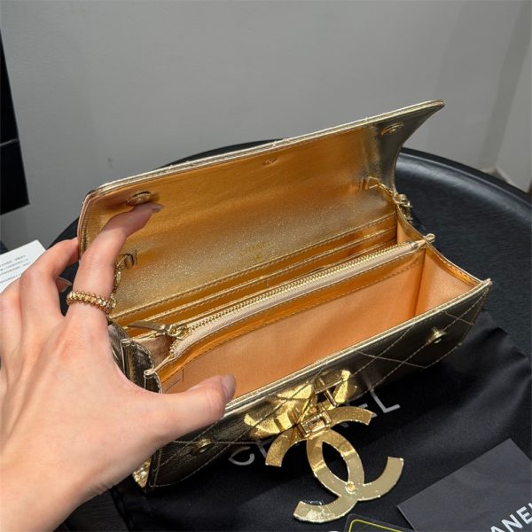 High quality shoulder bag size:22*12cm CHL #31498