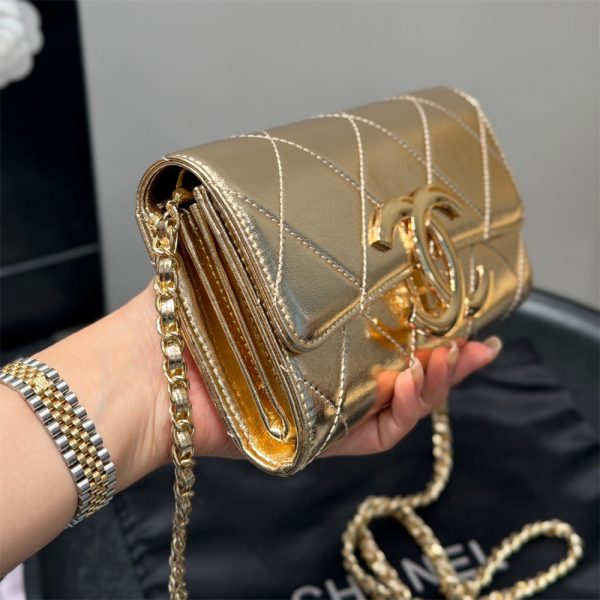 High quality shoulder bag size:22*12cm CHL #31498