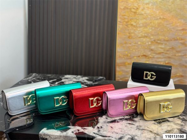 High quality shoulder bag size:21*11cm DOA #31506