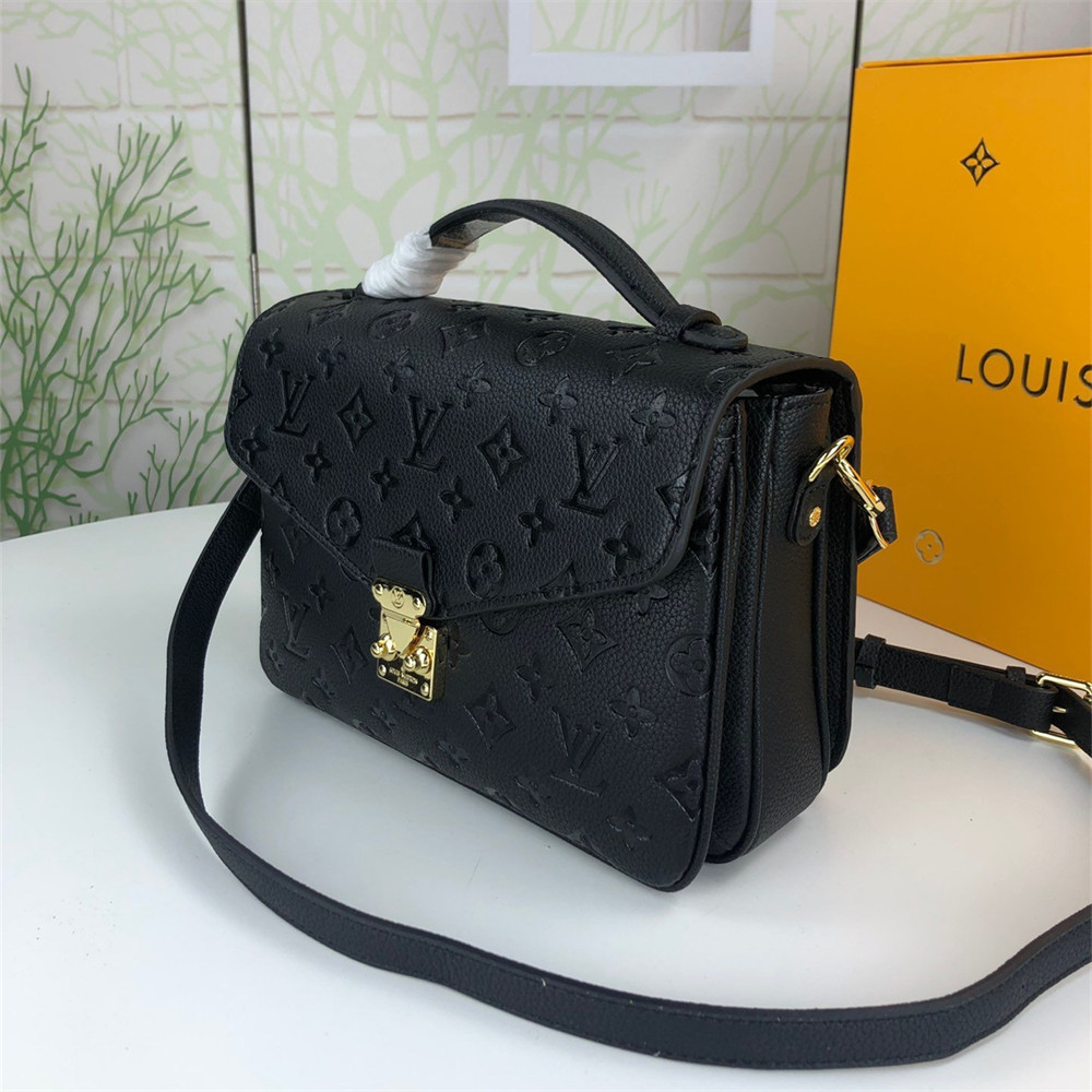 Top quality messenger bag size:25*19*9cm LOV #31507 - Image 3
