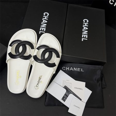 High quality slipper size:5-11 with box CHL #31518 - Image 2