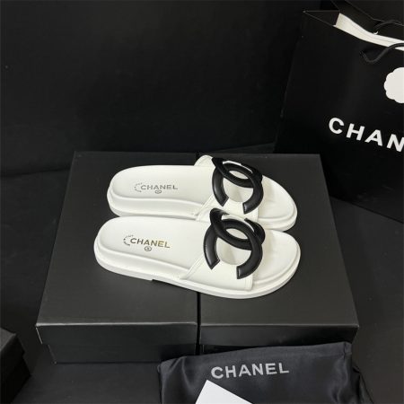 High quality slipper size:5-11 with box CHL #31518 - Image 3