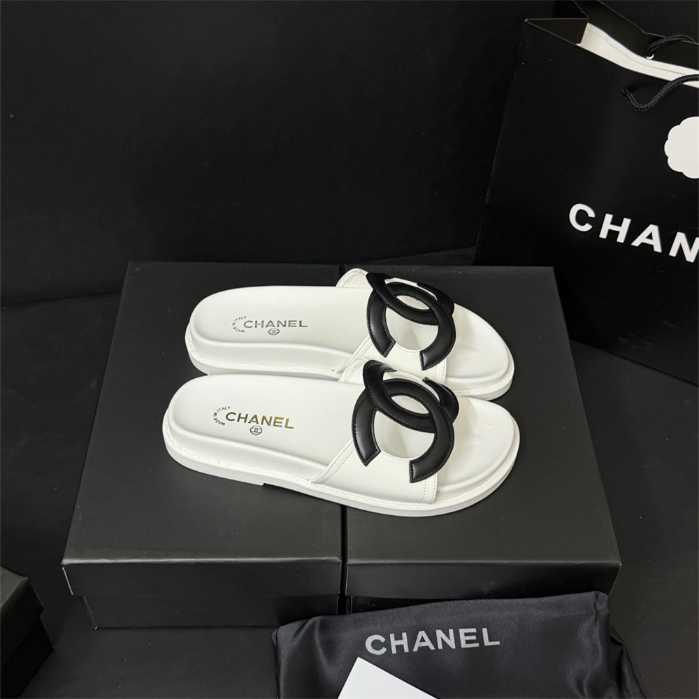 High quality slipper size:5-11 with box CHL #31518 - Image 3