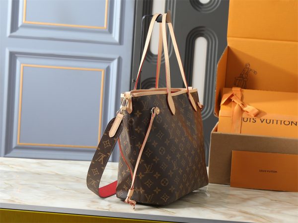 Top quality leather neverful Tote bag (with strap) size:31*28cm LOV #31526