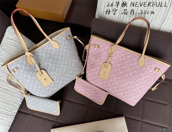 High quality neverful Tote bag size:32*28cm LOV #31549
