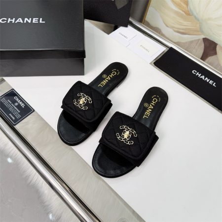 High quality slippers size:5-12 with box CHL #31555 - Image 4