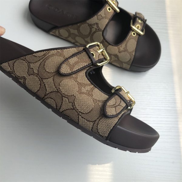 High quality slippers size:5-11 with box COH #31563