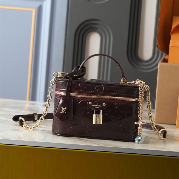Top quality makeup bag size:11.5*6.5*19cm LOV #31586