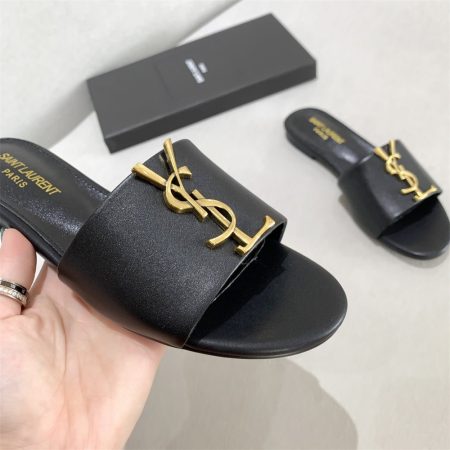 High quality slippers size:5-12 with box LSY #31591 - Image 4