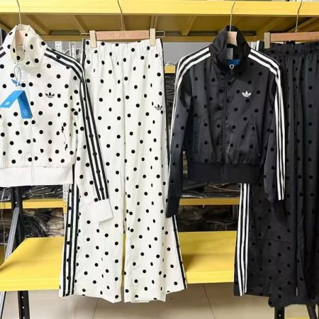 High quality sport suit size:S-XL ADI #31592 - Image 3