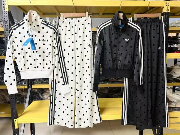 High quality sport suit size:S-XL ADI #31592