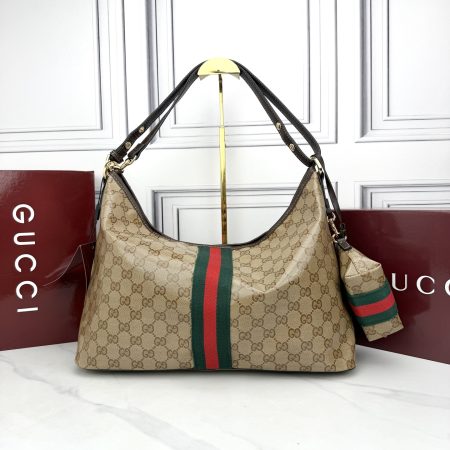 Top quality leather shoulder bag size:39.5*29cm GUI #31630