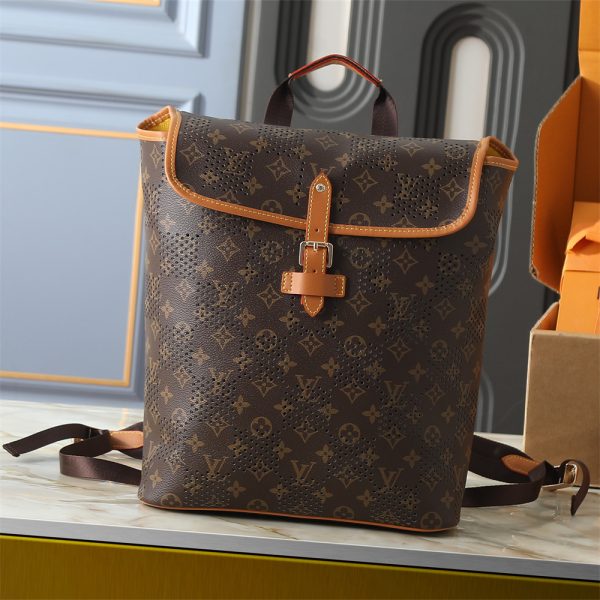 High quality backpack size:30*39cm LOV #31578