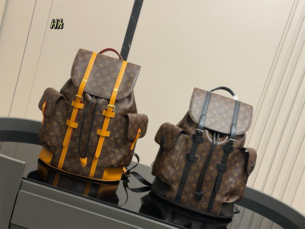 High quality backpack size:33*43cm LOV #C0725 - Image 2