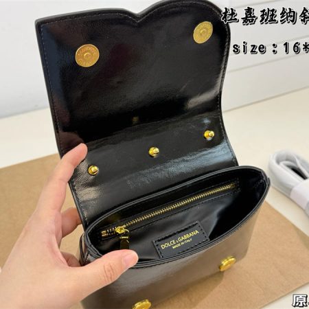 High quality handbag size:16*13cm DOA  MLB #C0799 - Image 5