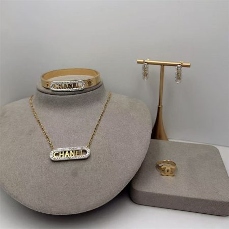 Wholesale Fashion Necklace and Bracelet and Earring and Ring Set CHL HYZ  #X1564