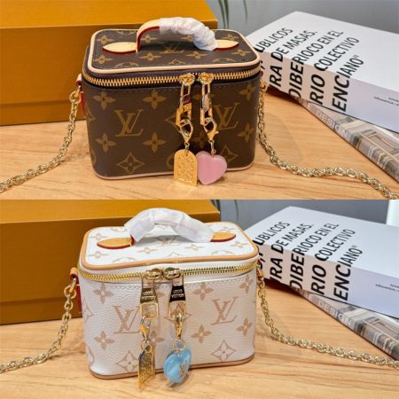 High quality mini makeup bag size:14*10cm LOV DS #X1572