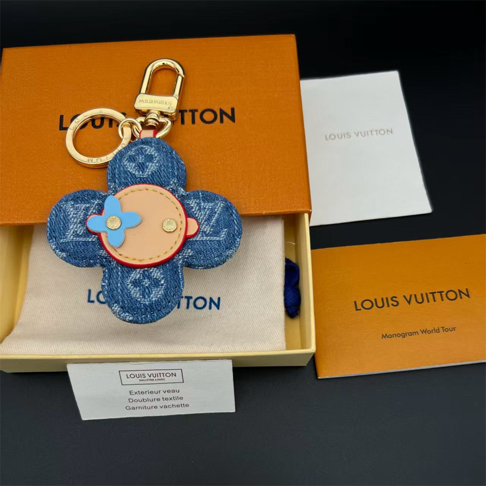 Wholesale fashion key chain LOV GJT #X1591 - Image 4