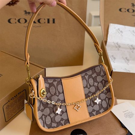 High quiality shoulder bag size:23*13cm COH #X1610 - Image 5