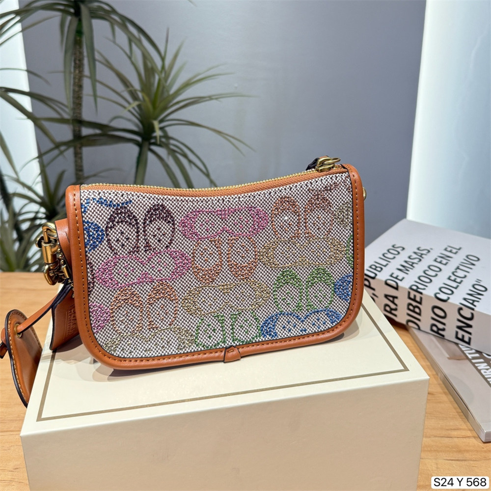 High quiality shoulder bag size:18.5*11cm COH #X1614 - Image 4