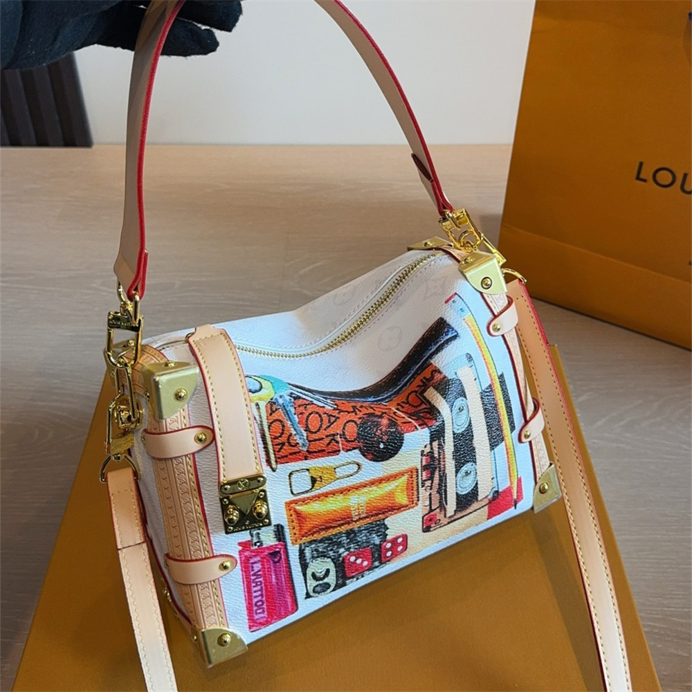High quality shoulder bag size:23*8*16cm LOV DS #X1615 - Image 1