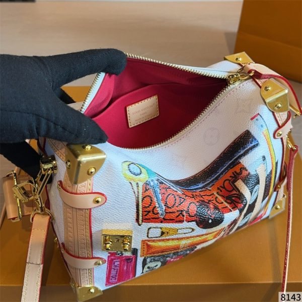 High quality shoulder bag size:23*8*16cm LOV DS #X1615