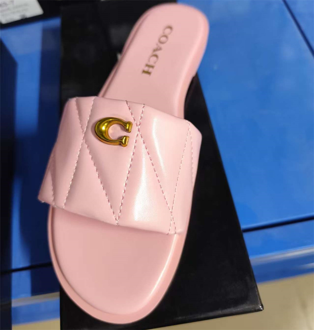 High quality slippers & toter bag(No Chain ) & shoulder bag set free shipping COH #X1663 - Image 4