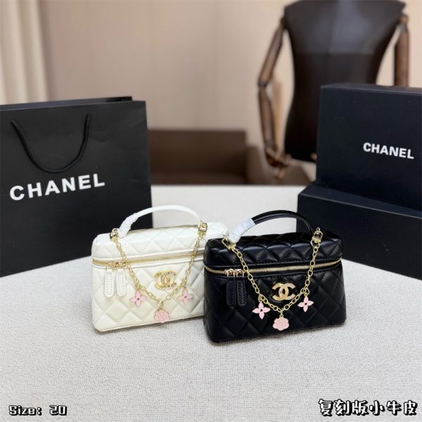 High quality makeup bag size:19*12cm CHL DS #X1656