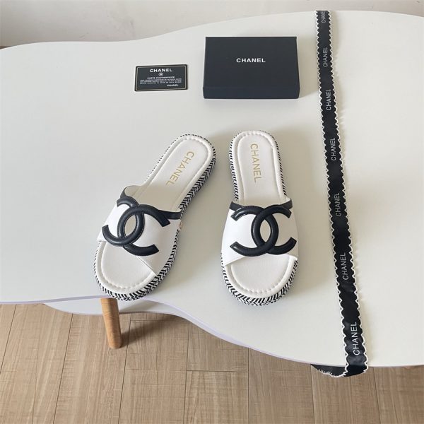 High quality slippers & makeup bag free shipping CHL #X1665