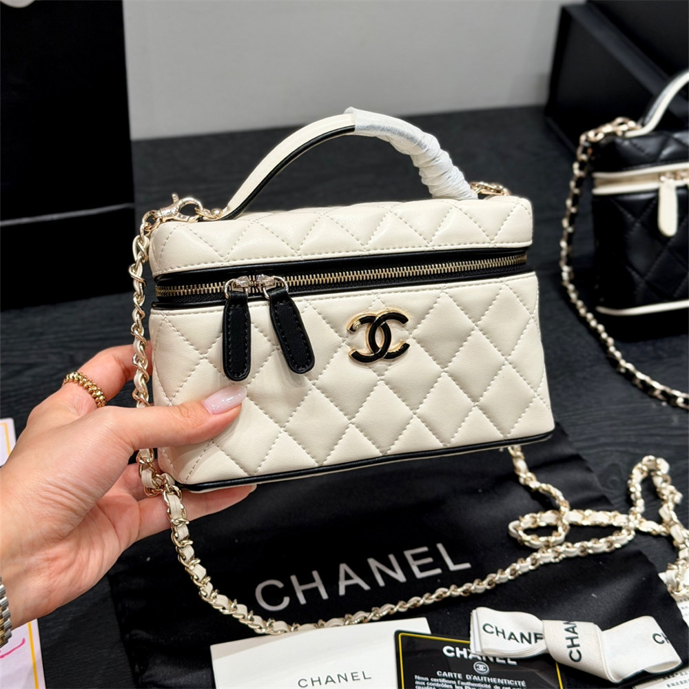 High quality slippers & makeup bag free shipping CHL #X1665 - Image 3