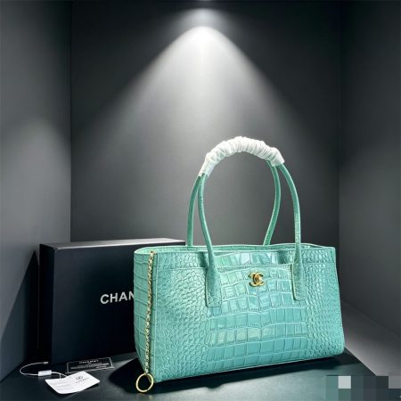 High quality Tote Bag size:38.5*22*10cm CHL #X1666