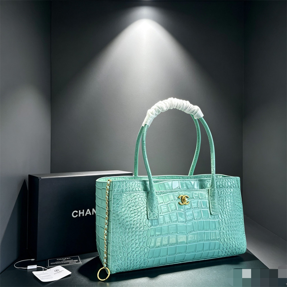 High quality Tote Bag size:38.5*22*10cm CHL #X1666 - Image 1